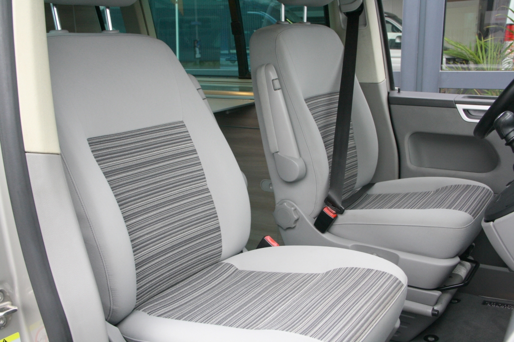 Volkswagen T5 GP California Comfortline – 2010 Volkswagen T5 GP California Comfortline – 2010