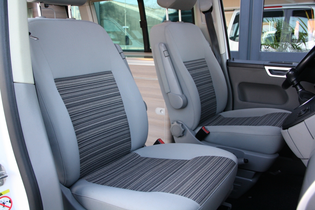 Volkswagen T5 GP California Comfortline – T6.1 tentdoek - 2013 Volkswagen T5 GP California Comfortline – T6.1 tentdoek - 2013