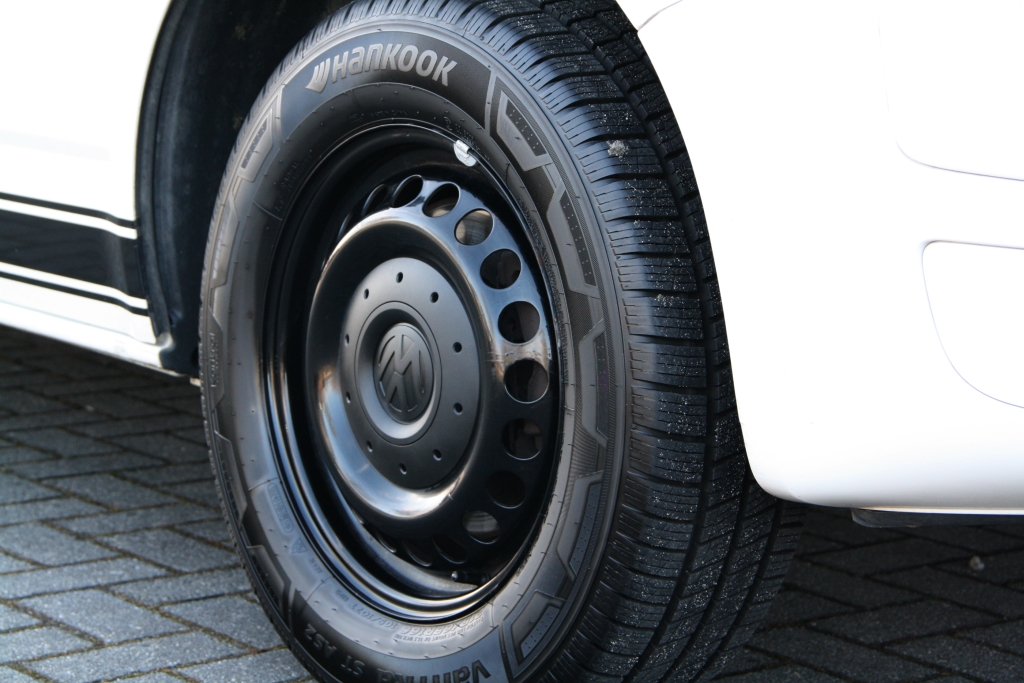 Volkswagen T5 GP California Comfortline – T6.1 tentdoek - 2013 Volkswagen T5 GP California Comfortline – T6.1 tentdoek - 2013