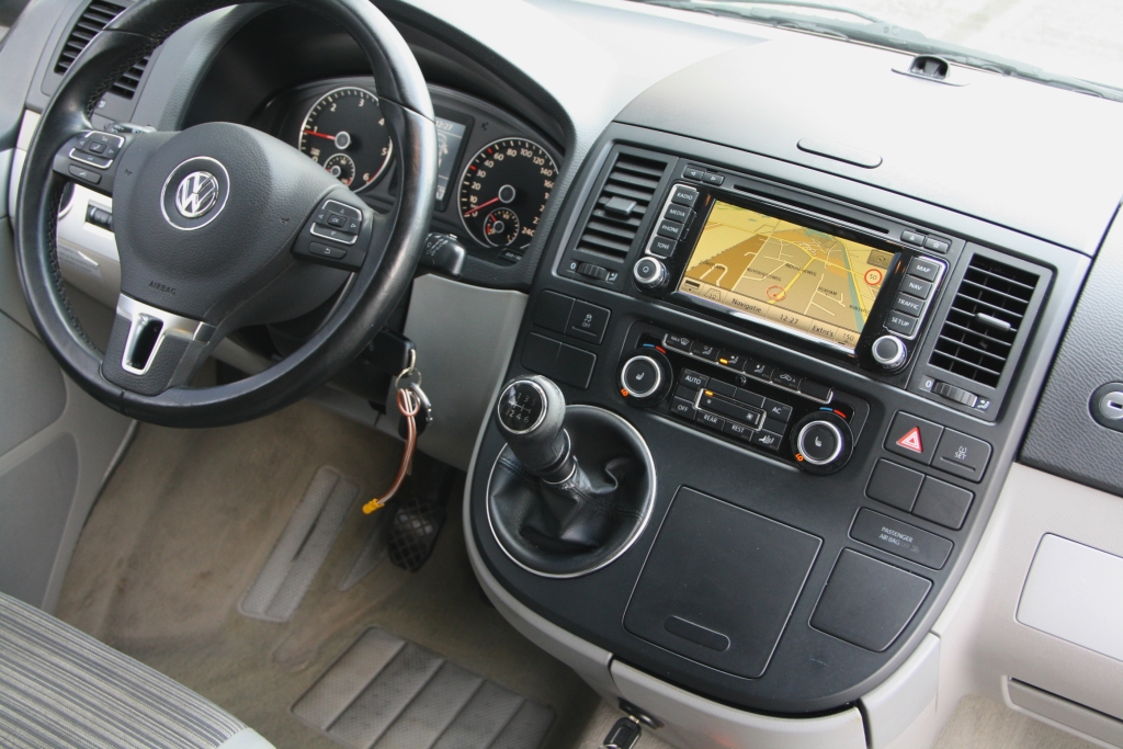 Volkswagen T5 GP California Comfortline – 2010