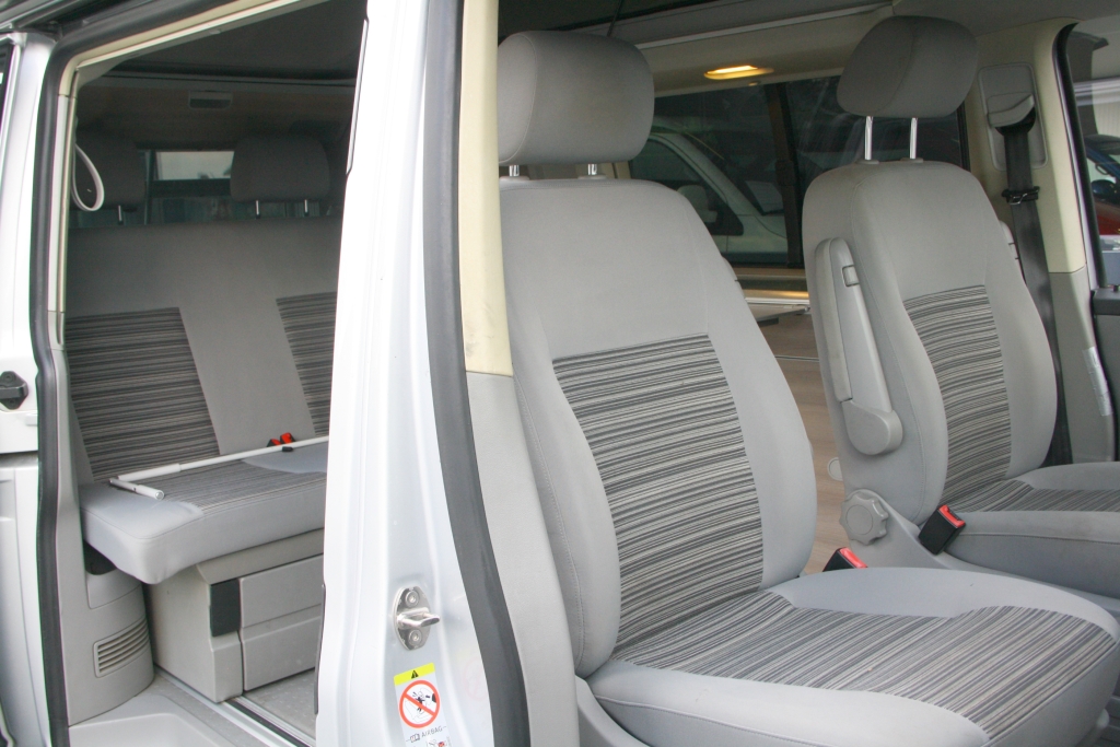 Volkswagen T5 GP California Comfortline – 2010