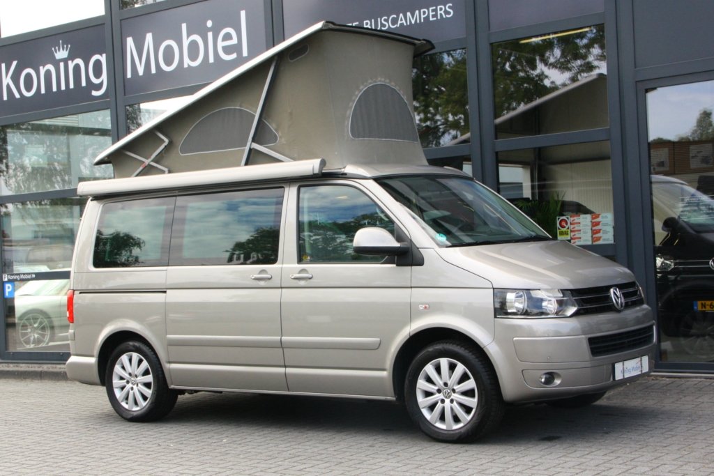 Volkswagen T5 GP California Comfortline DSG Automaat - NL auto - 2011 Volkswagen T5 GP California Comfortline DSG Automaat - NL auto - 2011