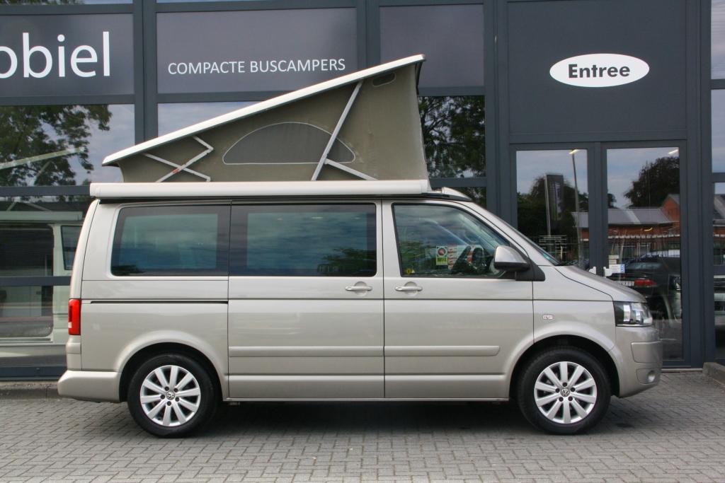 Volkswagen T5 GP California Comfortline DSG Automaat - NL auto - 2011 Volkswagen T5 GP California Comfortline DSG Automaat - NL auto - 2011