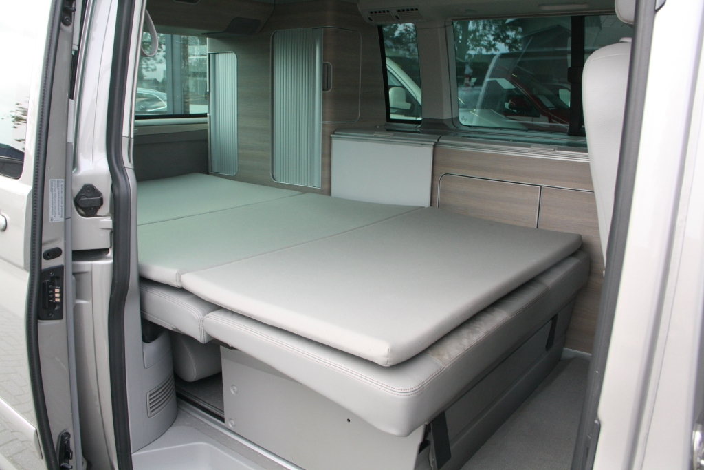Volkswagen T5 GP California Generation – T6.1 tentdoek – Leer/Alcantara - 2014