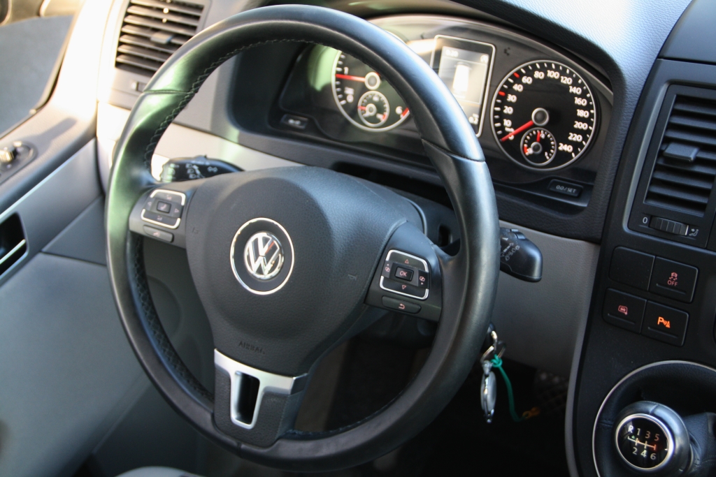 Volkswagen T5 GP California Comfortline – Led/ Xenon - NL Auto - 2015