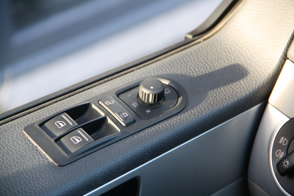 Volkswagen T5 GP California Comfortline – Led/ Xenon - NL Auto - 2015