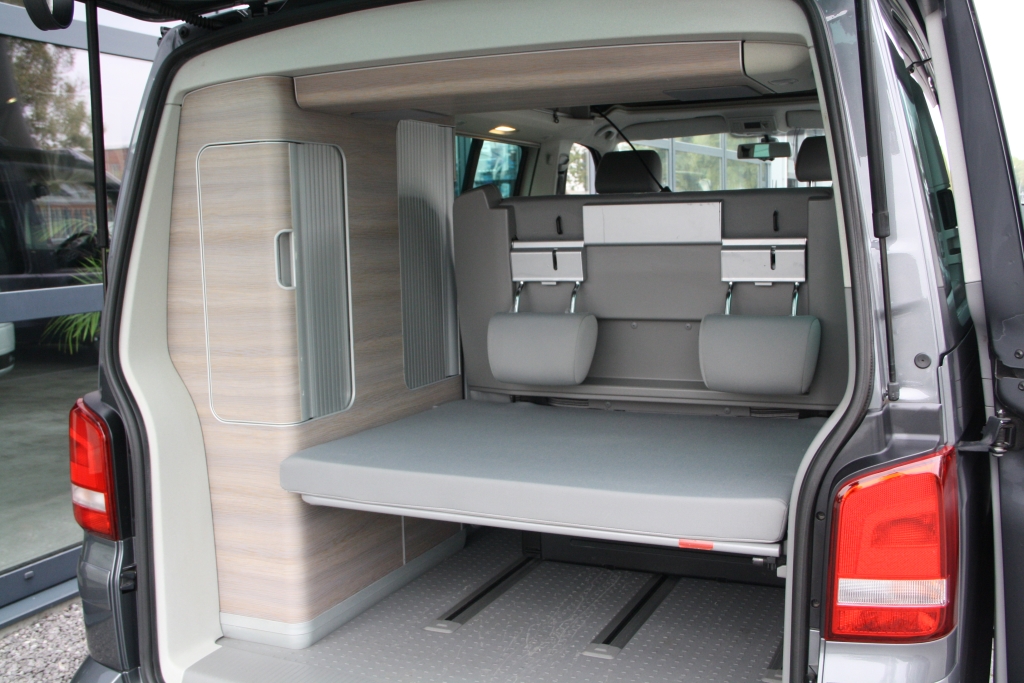 Volkswagen T5 GP California Comfortline – NL Auto - 1 Eigenaar! - 2013 Volkswagen T5 GP California Comfortline – NL Auto - 1 Eigenaar! - 2013