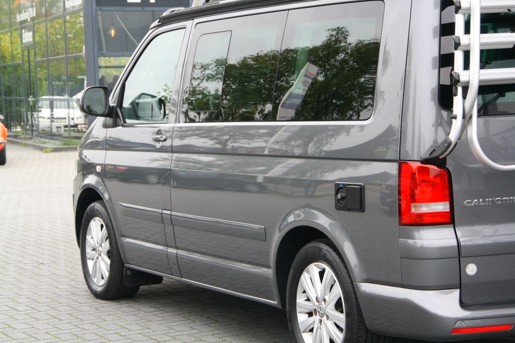 Volkswagen T5 GP California Comfortline – NL Auto - 1 Eigenaar! - 2013 Volkswagen T5 GP California Comfortline – NL Auto - 1 Eigenaar! - 2013