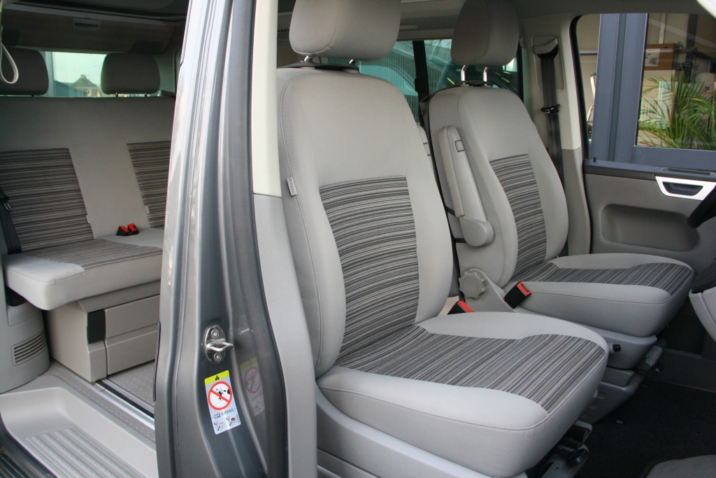 Volkswagen T5 GP California Comfortline – 2014