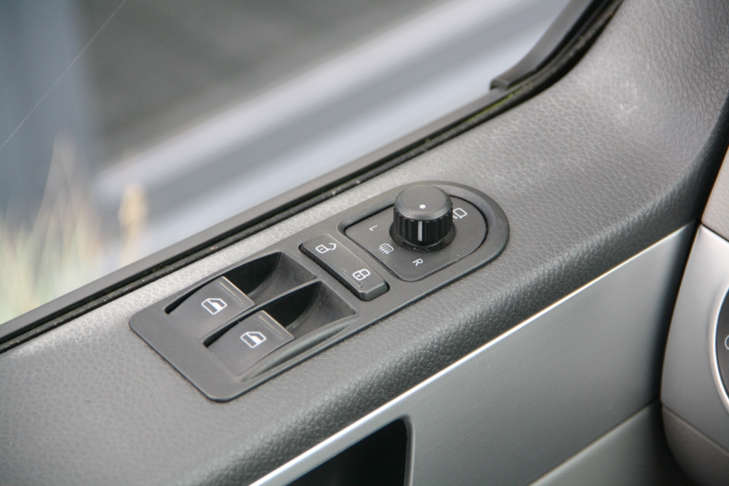 Volkswagen T5 GP California Comfortline – 2014